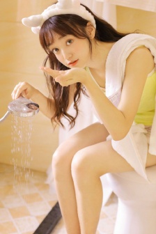 放课后濡れた制服樱花